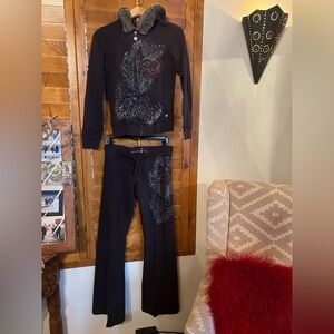 Vintage Twisted Heart matching Sweatsuit Sz M